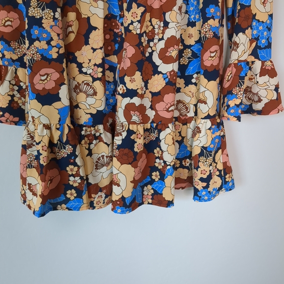 SUGARLIPS Womens Dress Floral Multicolor Bell Flare Sleeves - Picture 6 of 11